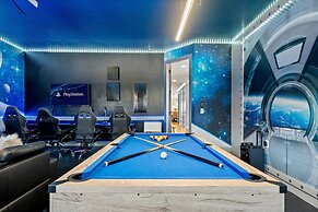 Entire Home in Four Corners Florida Reu101