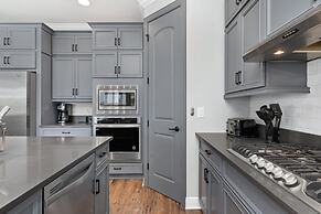 Entire Home in Four Corners Florida Reu101