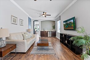 Entire Home in Four Corners Florida Reu101