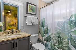 Entire Home in Four Corners Florida Reu101