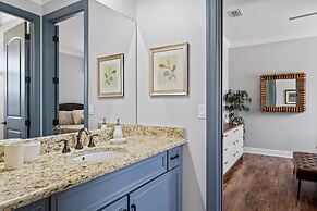 Entire Home in Four Corners Florida Reu101