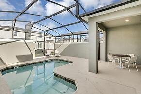 Stylish Family Home Private Pool Stl111