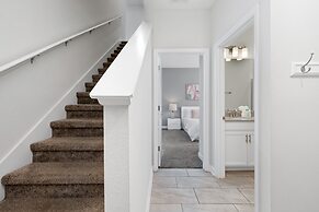 Really Close to Disney Sleeps Stl116