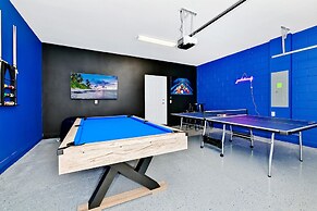 Gorgeous Family Home With Private Pool Ww105