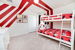 Gorgeous Family Home With Private Pool Ww105