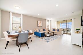 Gorgeous Family Home With Private Pool Ww105