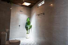 Santorini Luxury Villa