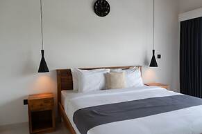 Santorini Luxury Villa