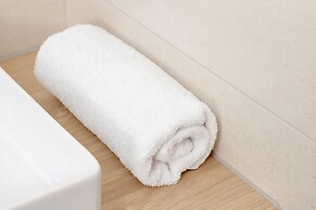 Boczna Apartment Near The Sea by Renters