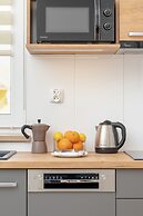 Boczna Apartment Near The Sea by Renters