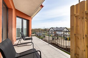 Apartment With Balcony Sea by Renters