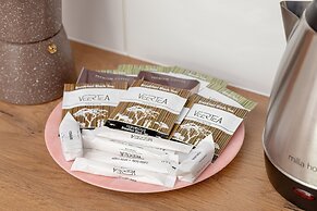 Apartment With Balcony Sea by Renters