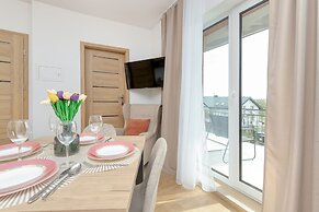 Apartment With Balcony Sea by Renters