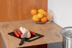 Apartment With Balcony Sea by Renters