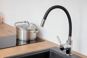 Apartment With Balcony Sea by Renters