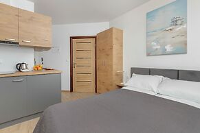 Studio Near The Sea by Renters