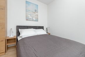 Studio Near The Sea by Renters