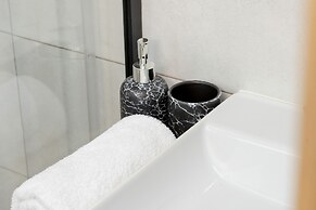 Studio Near The Sea by Renters