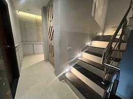 Narison Hotel By Divud Ecom