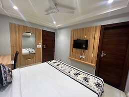 Narison Hotel By Divud Ecom