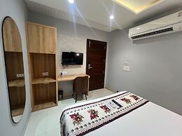 Narison Hotel By Divud Ecom