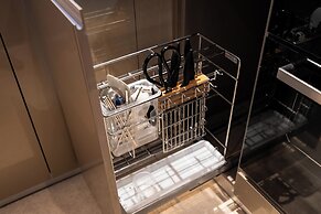 Happy High-end Apartments - Central, whole city view & infinity pools 