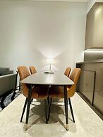 Happy High-end Apartments - Central, whole city view & infinity pools 