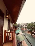 Tingkham Guesthouse