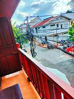 Tingkham Guesthouse