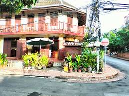 Tingkham Guesthouse