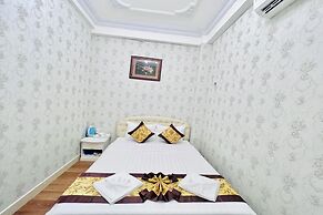 Truc Huyen Hotel