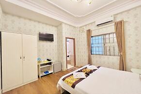 Truc Huyen Hotel