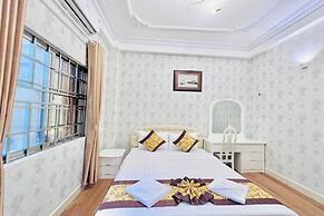 Truc Huyen Hotel