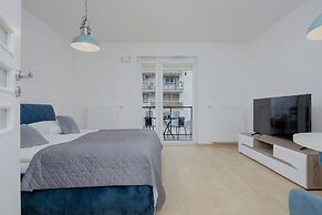 Studio Near The PGE Stadium by Renters