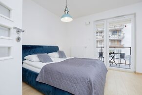 Studio Near The PGE Stadium by Renters