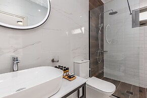 Comissa Luxury Suites