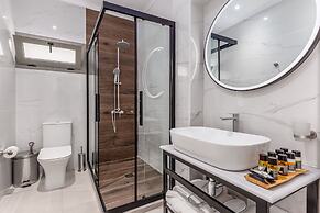 Comissa Luxury Suites