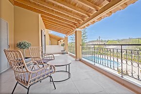 Comissa Luxury Suites