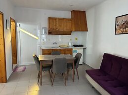 Ege Apartments