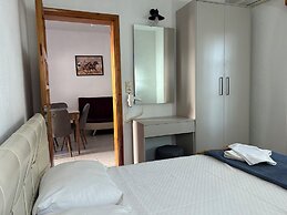 Ege Apartments