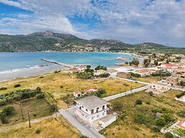 Laconia Domus - Plytra