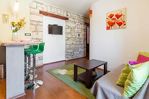 Dante Square Apartment