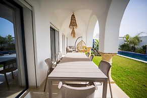 Modernity Villa Exceptionnelle Hammamet Centre