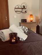 HISTOIRE D'Ô - LES PISCINES