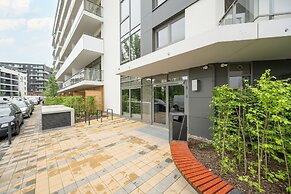 Stylish Apartment in Wroclaw by Renters