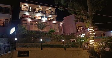 Crestmont Snow View Resort Ranikhet