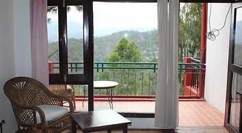 Crestmont Snow View Resort Ranikhet
