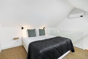 Urban Oasis Premium Location w AC