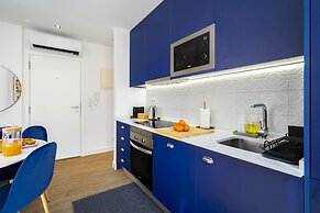 Urban Oasis Premium Location w AC