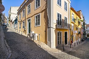 Urban Oasis Premium Location w AC